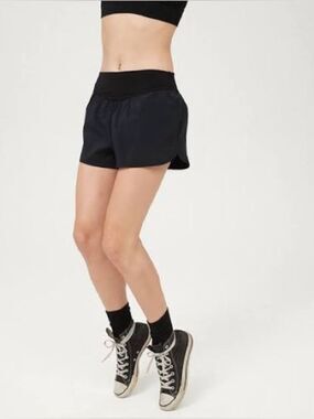 Aerie Black Women's Athletic Shorts with Wide Waistband Size M
